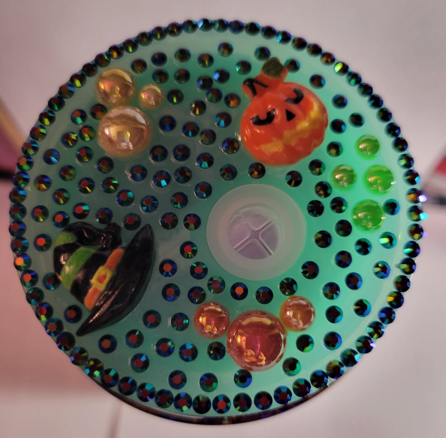 16 oz Snowglobe glass