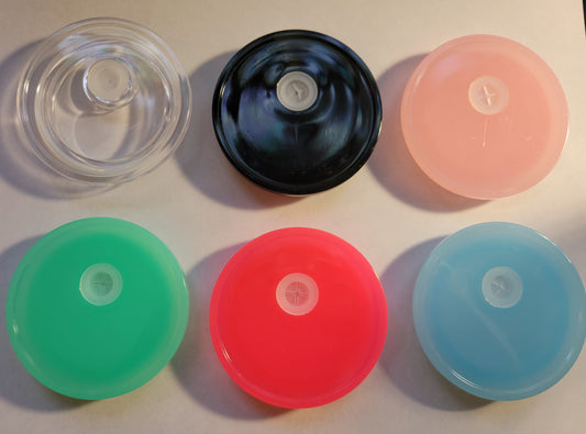 Colored acrylic 16 oz lid
